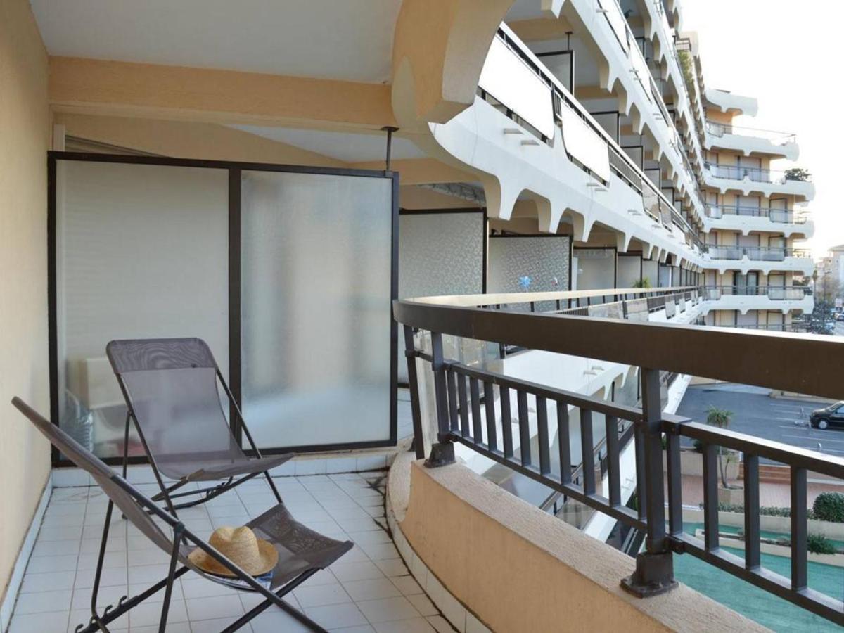 Appartement 2P, 4 Couchages, Terrasse Et Salon De Jardin A 200M De La Plage, Frejus - Fr-1-226A-22 Kültér fotó